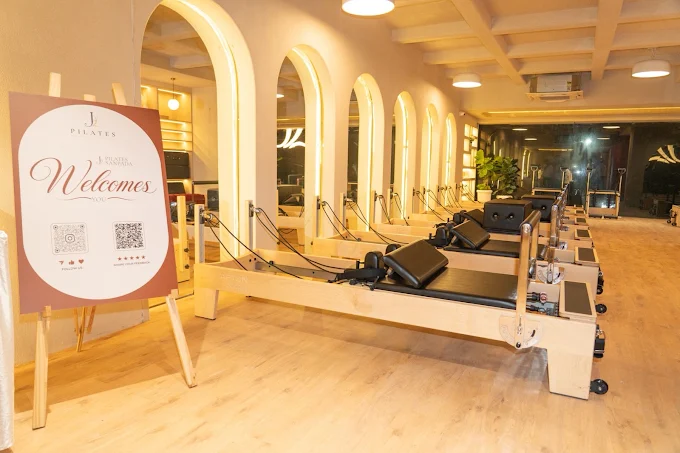 Reformer practice room at J Pilates Sanpada